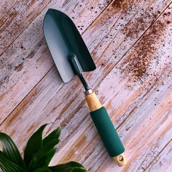 Gardening Accessories | Ugaoo Trowel With Wooden Handle And Cushion Grip Garden Gardening Accessories